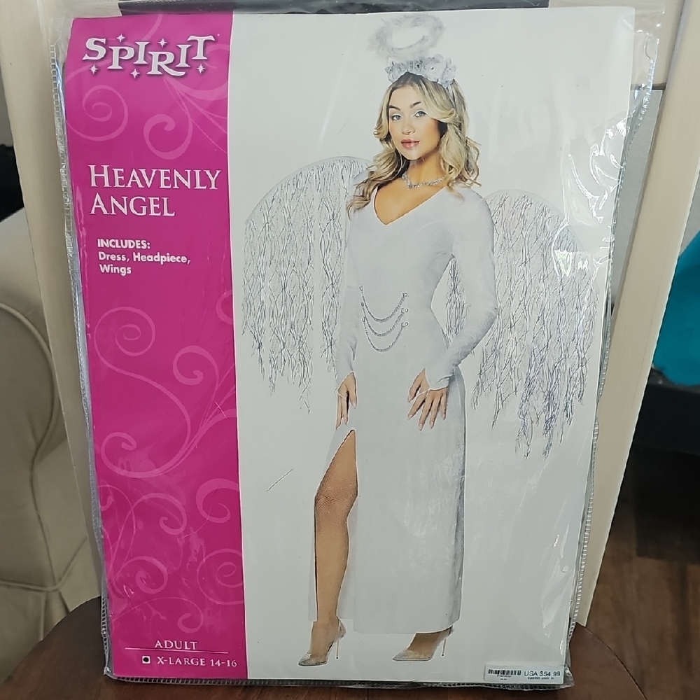 Spirit Halloween - Heavenly Angel Costume